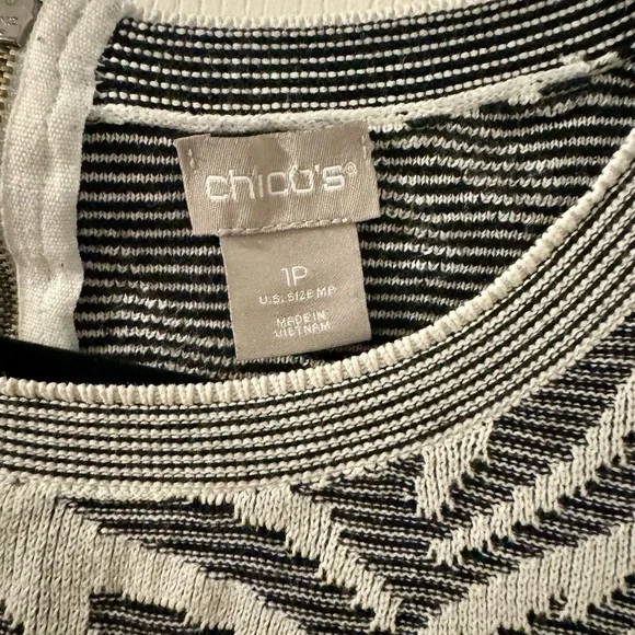 Chico’s Petite Zebra-Print Zip-Back Jacquard Sweater Black & White Super Soft! - Picture 2 of 7